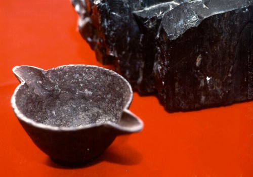 Russia: rinvenuto frammento di alluminio antico di 300 milioni di anni fa forse un reperto Ufo