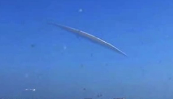 Texas: un pilota di aereo fotografa un UFO