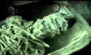 Il KGB trovò la mummia di un antico astronauta?