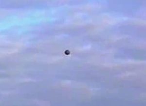 Ufo stazionano sulla città di Novokuzneck in Russia