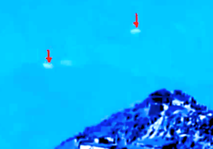 Filmati due Ufo durante l'eruzione del vulcano giapponese Ontake