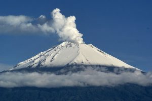 Alpinisti avvistano strani umanoidi sul vulcano Popocatepetl