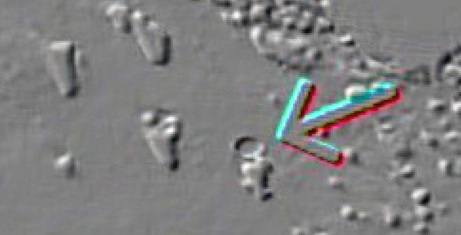 Rosetta fotografa strani oggetti sulla cometa