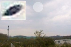 Un astronomo fotografa un Ufo